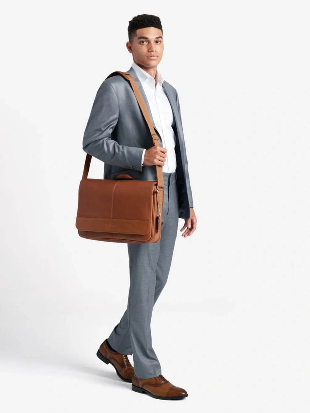 Kenneth Cole Reaction Tan Leather Flap Messenger Bag